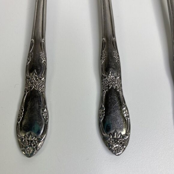 3 Vintage WM A Rogers Oneida Ltd Stainless Steel Cocktail Forks Fenway - Picture 2 of 8